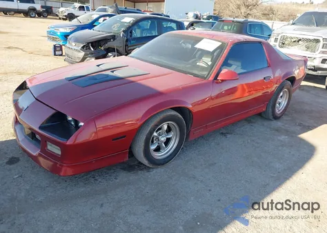 1989 Chevrolet Camaro z USA, uszkodzony, nr VIN 1G1FP21E5KL169761
